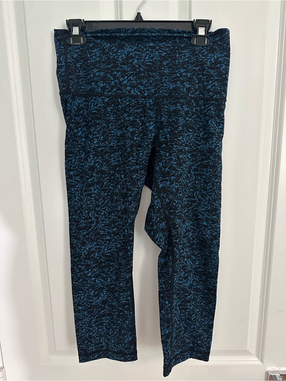 Lululemon Blue Patterned High-Waist Active Leggings